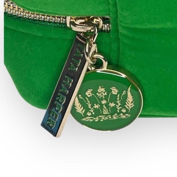 Tata Harper Bright Green Travel Pouch - Picture 6 of 8